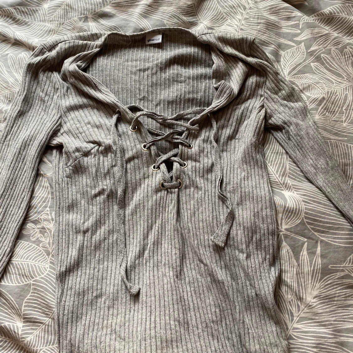 Tröja från Ginatricot