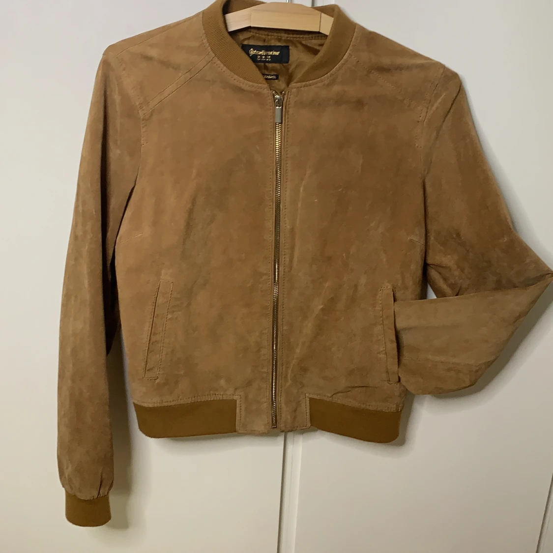 Stradivarius bomberjacka