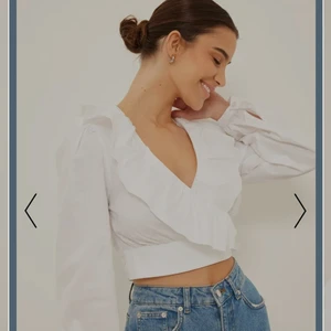 Blus, strl S - Bomullsblus från nakd i strl S, endast testad, i nyskick 