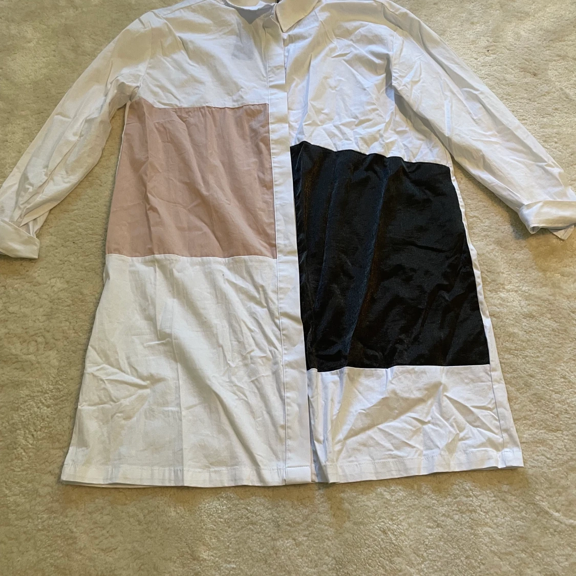 En oanvänd skjorta  - 90