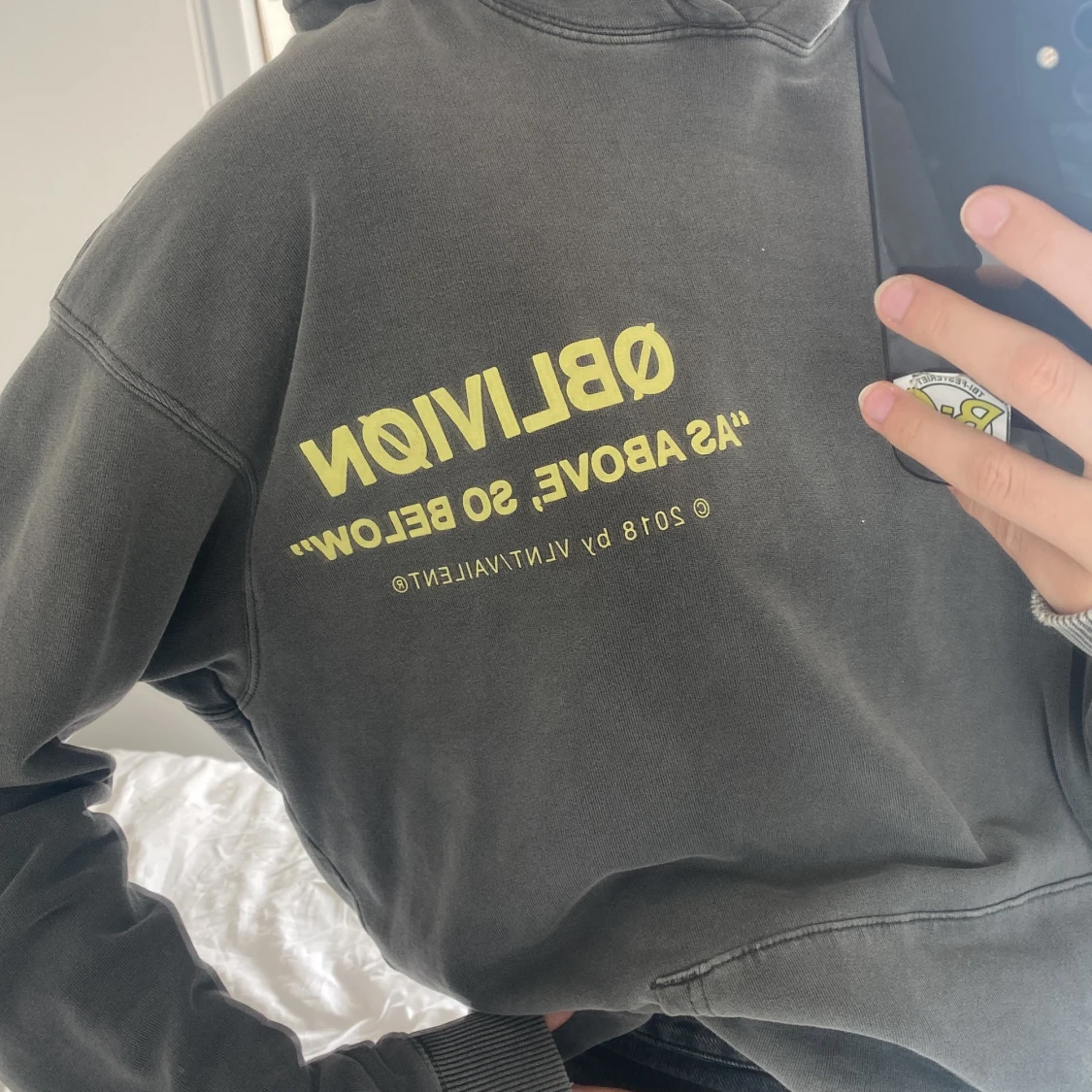 Grå oversized hoodie - 90