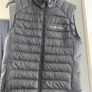 Sail racing väst  - Sail racing väst storlek medium, nypris runt 2500 - 3000. 