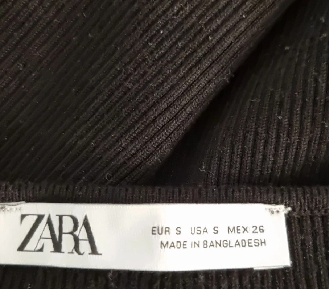 Svart zara topp - 90