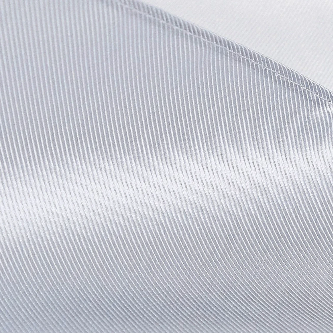 Set med slips och bröstnäsduk från Gianni Feraud - 91