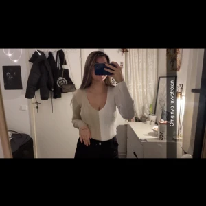 Nakd tröja  - Storlek 36 