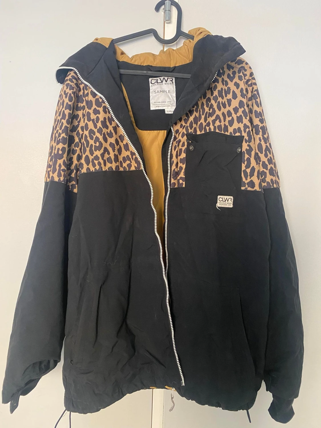 Jacka svart leopardmönstrad CLWR L