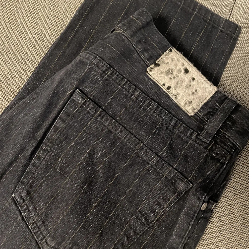 Hugo boss jeans strl 34/34, sitter dock lite mindre än 34/34. Jeans & Byxor.