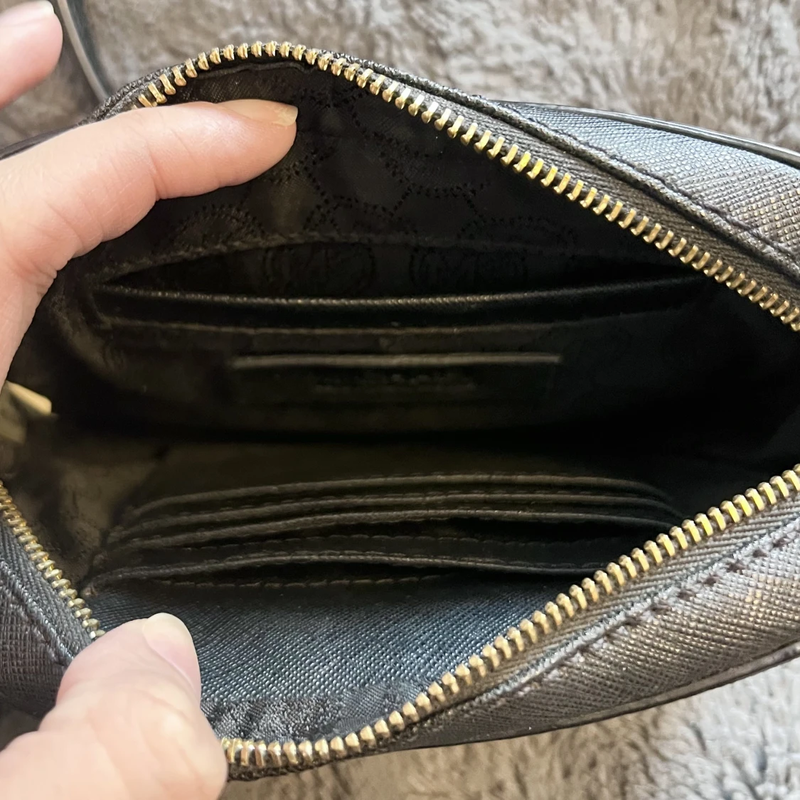 Äkta Micael Kors väska - 90