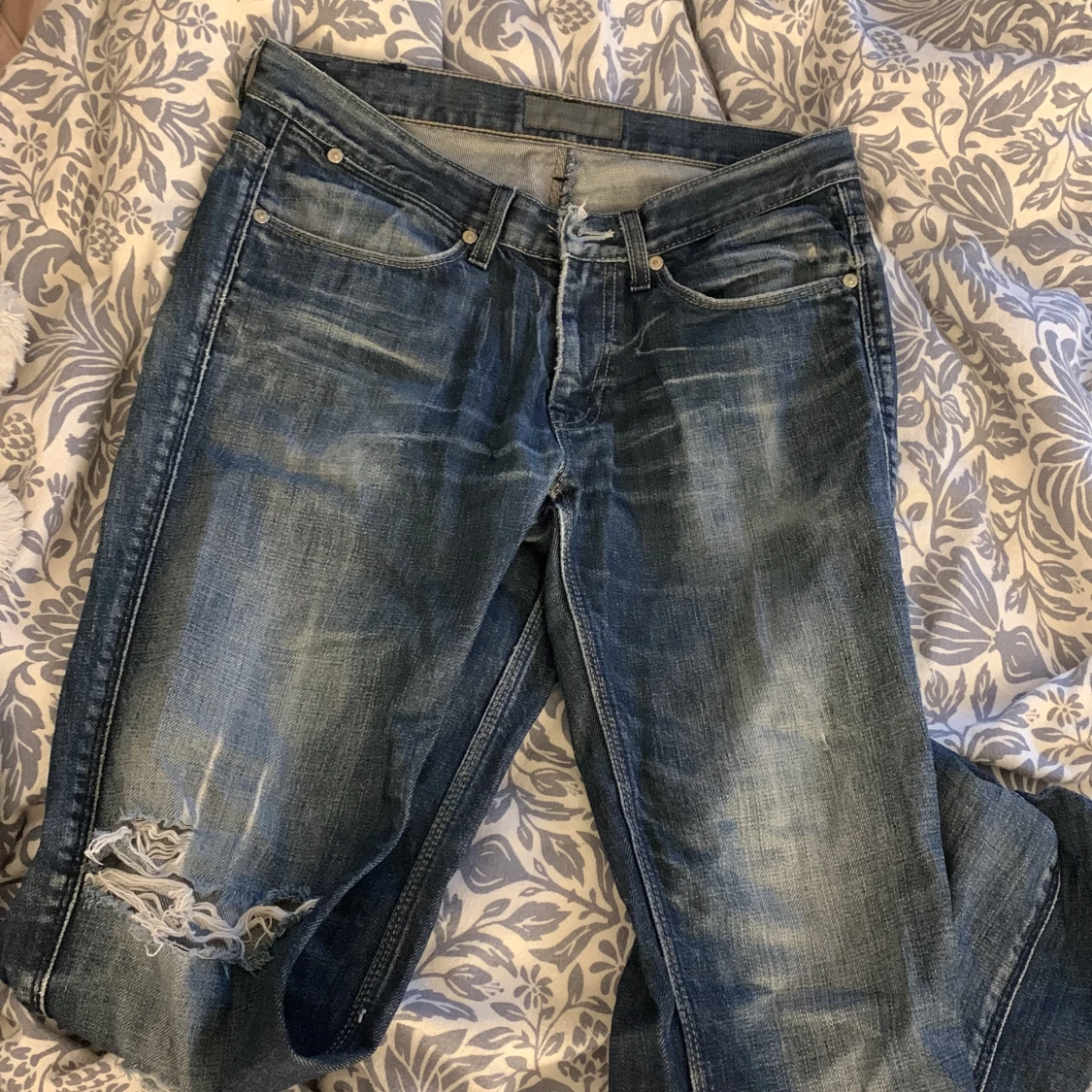 Mörkblå lågmidjade jeans - 90
