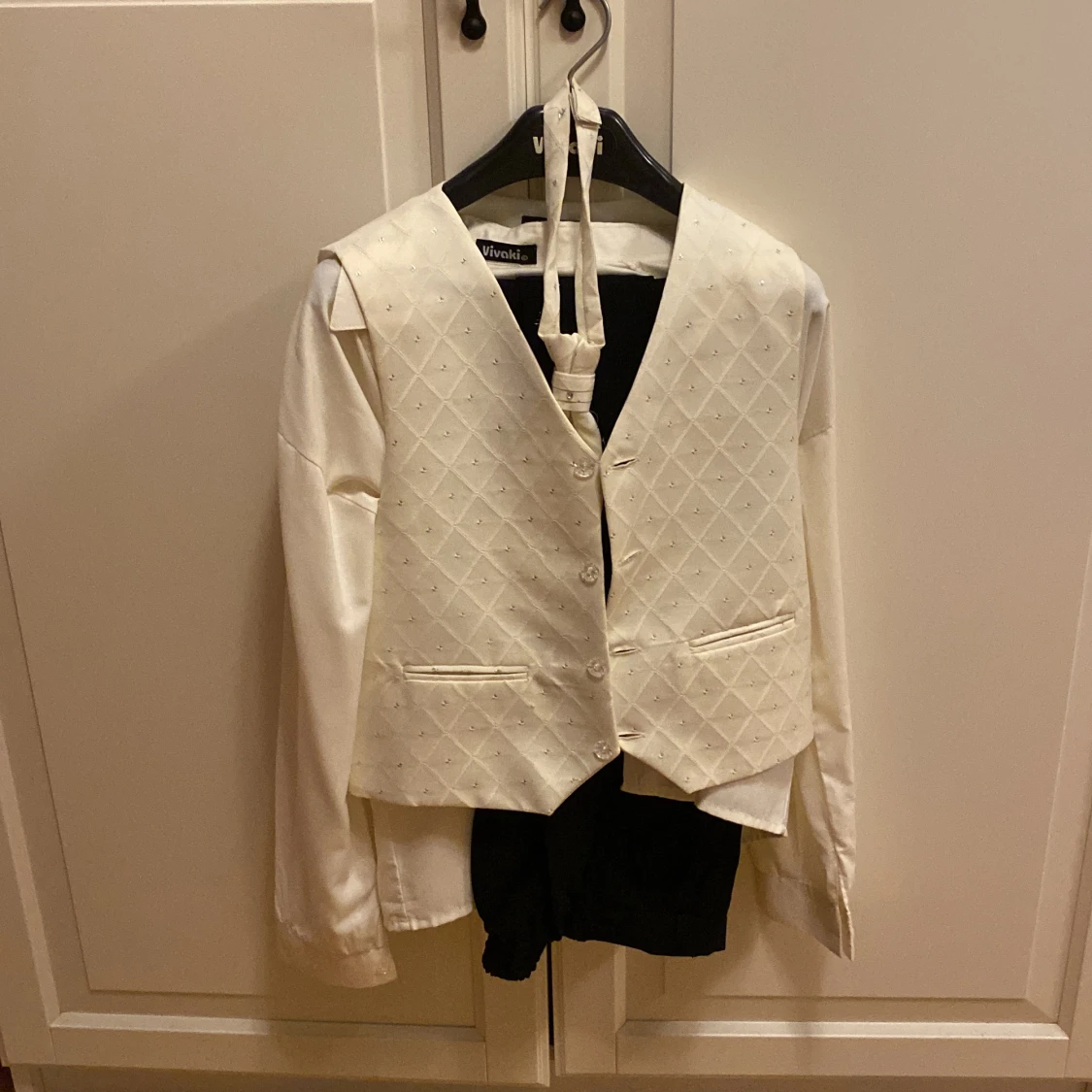 Mycket fin kostym t pojke - 90