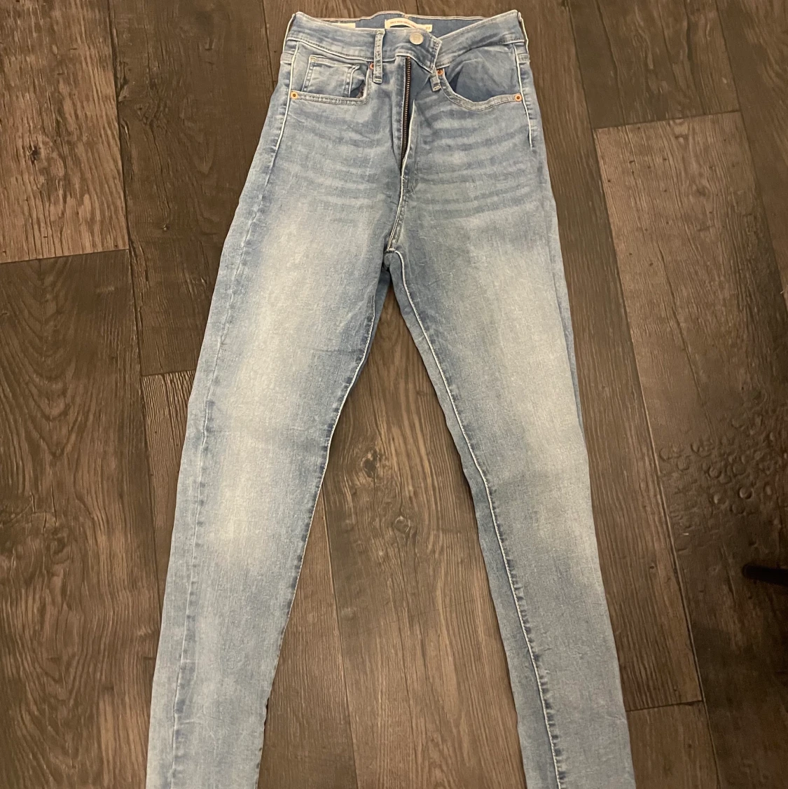 Levis jeans