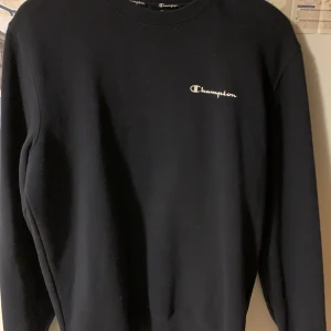 Champion sweater - Mörkblå champion sweatshirt