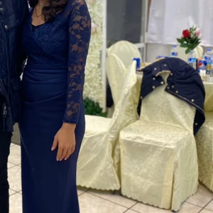 Balklänning, festklänning  - Jätte fin lång klänning endast använd en gång