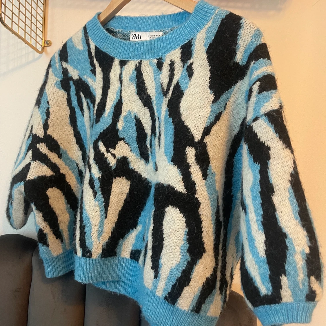 Så fin tröja från zara  - 90