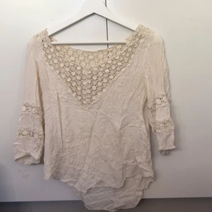 Blus - Superfin och somrig blus