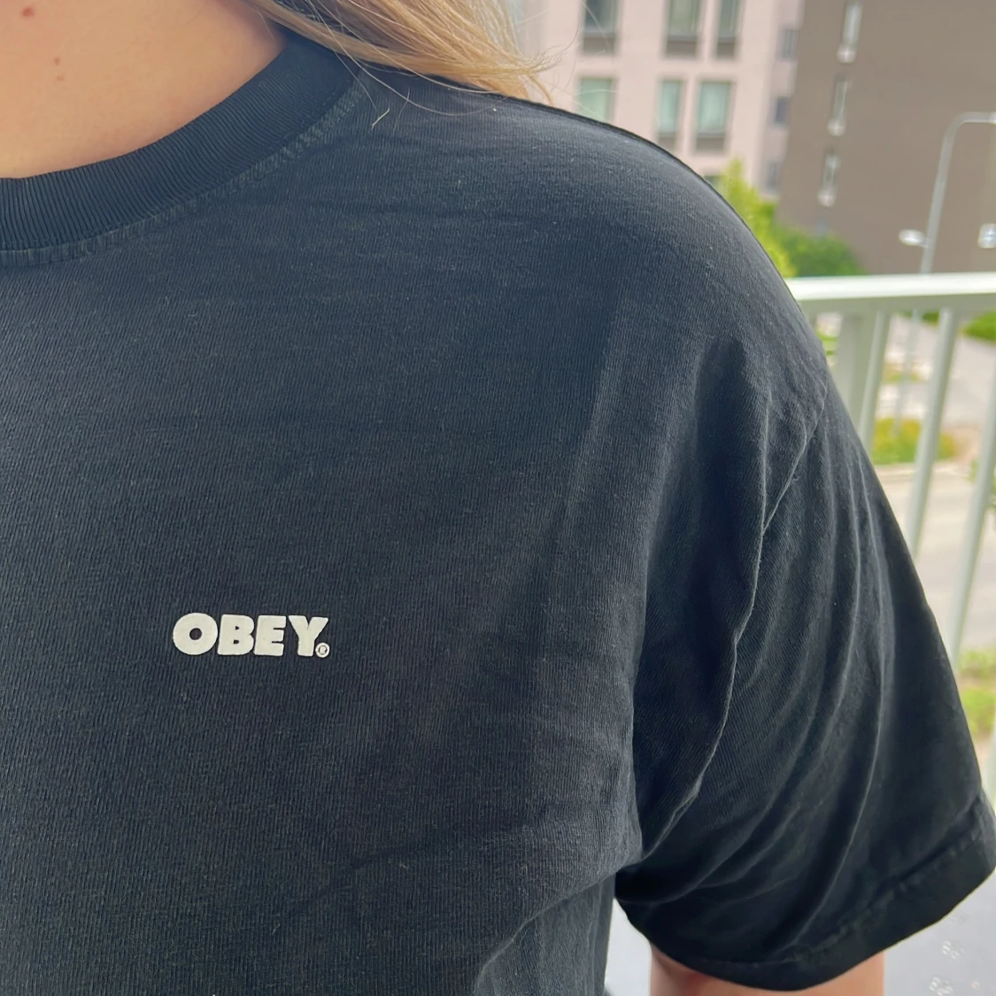 OBEY T-shirt  - 90