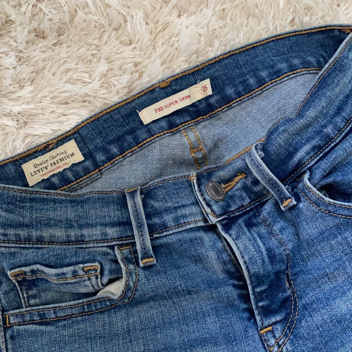 Jeans från Levis  - 90