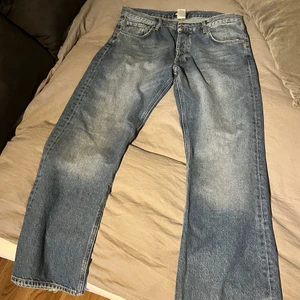 Hope Rush Denim - Säljer nu mina Hope rush denim som är för stora för mig, storleken 36. Är i gott skick och har inga defekter