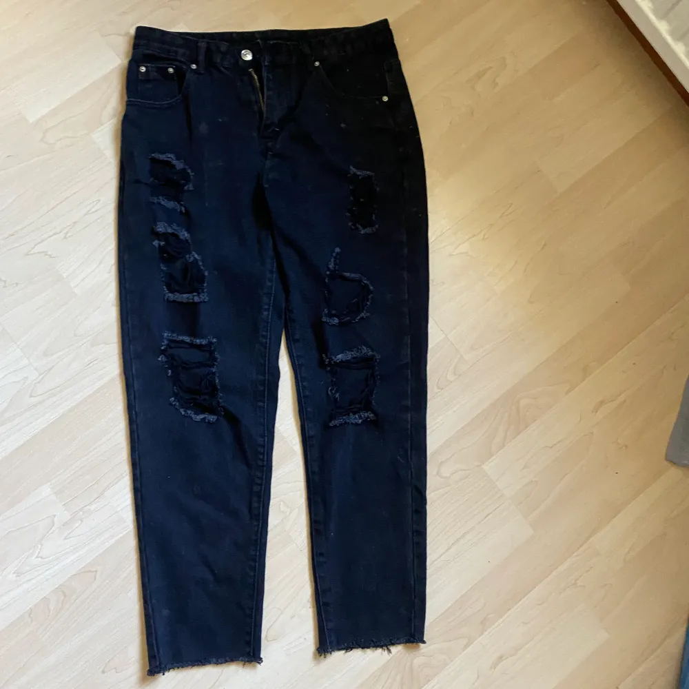 Svarta jeans endast provade. Baggy design. Jeans & Byxor.