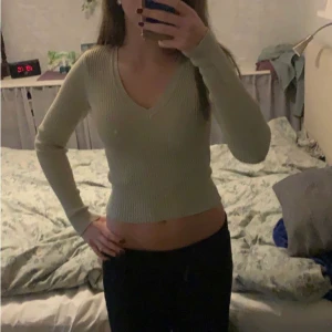 Tröja  - Super fin tröja från brandy Melville ❤️‍🔥❤️‍🔥