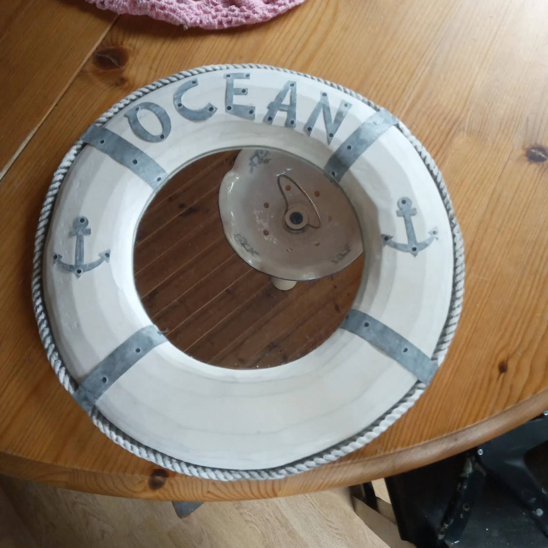 Rund spegel Ocean med träram.