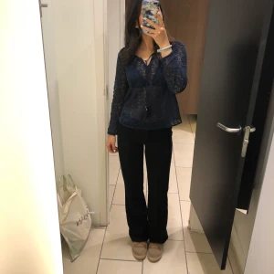 kostymbyxor  - lågmidjade kostymbyxor köpa second hand storlek xs pris 250kr