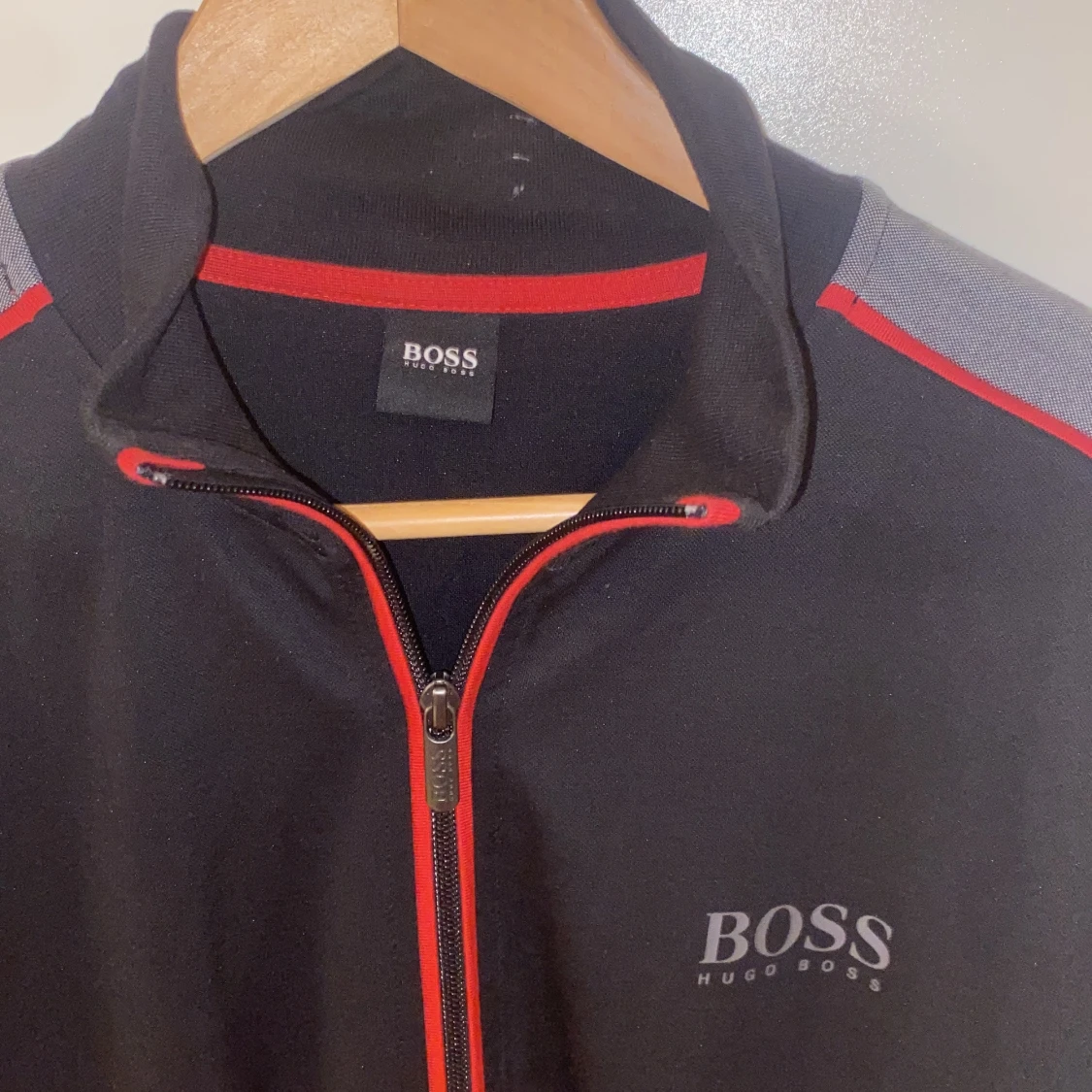Hugo BOSS - 91