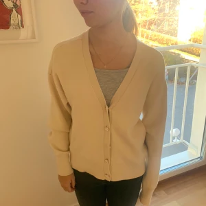 Zara - Stickad kofta från zara 🍁