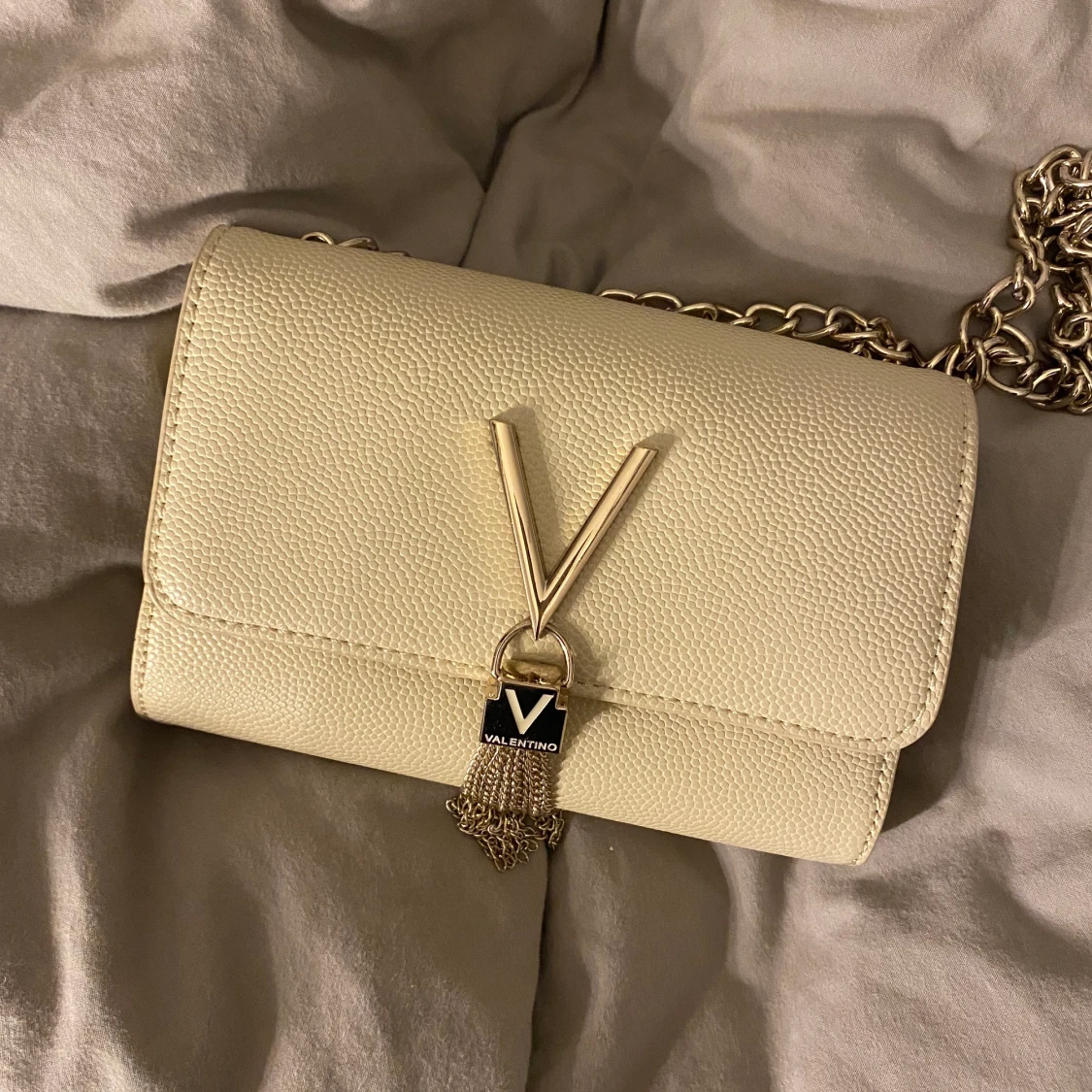 Valentino väska