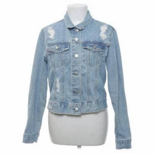 Jeansjacka - Jeansjacka från Lager157. Storlek M   Finns i Handen, Stockholm Frakt tillkommer alt kan mötas upp