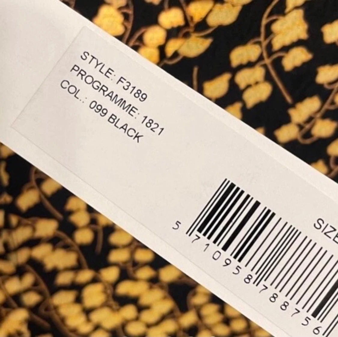 Ganni klänning  - 90