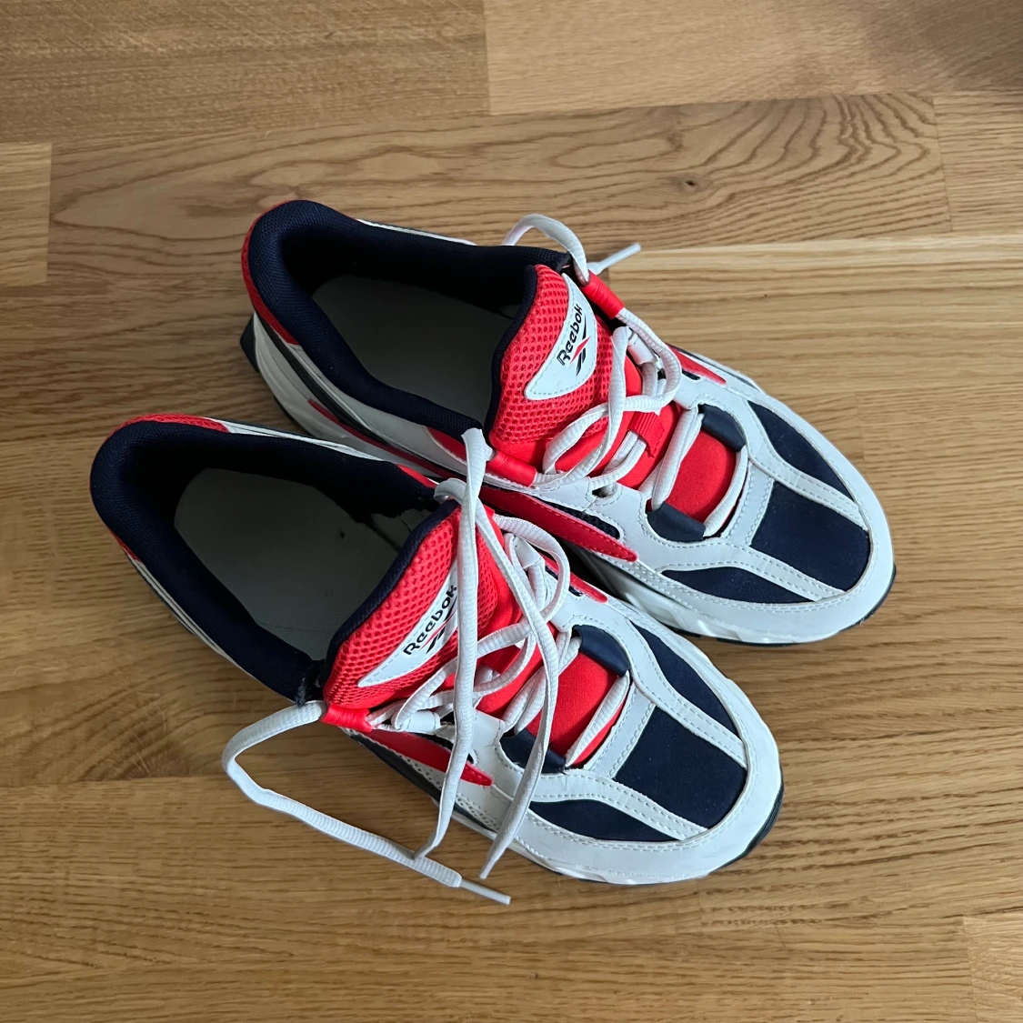 Reebok EVZN 38,5 - 90