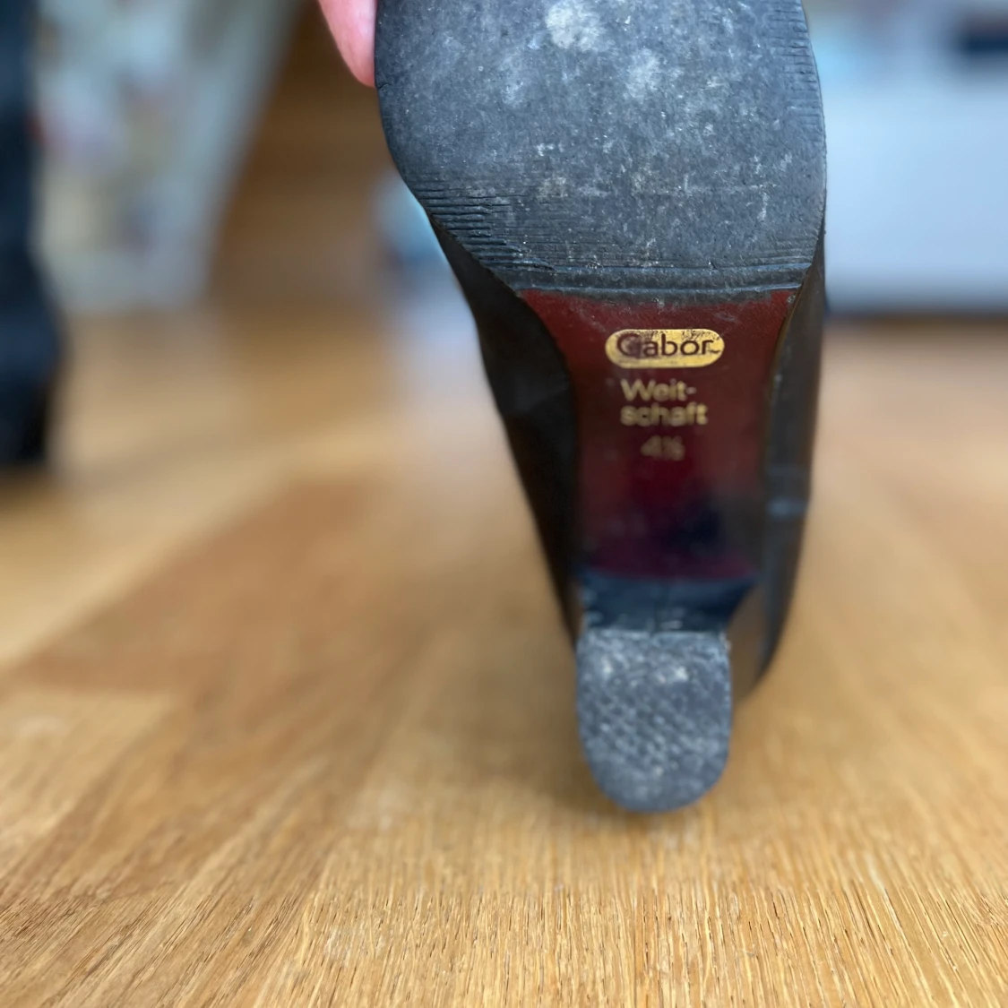 Svarta stövlar  - 90