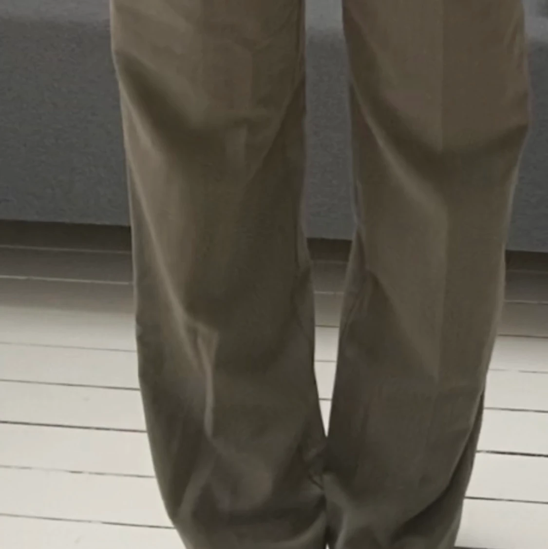 Gröna kostymbyxor  - 91