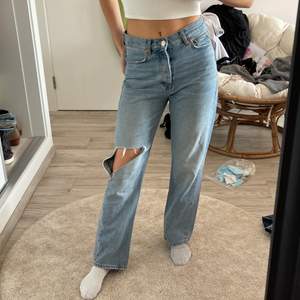 Jeans i bra skick, storlek 36.