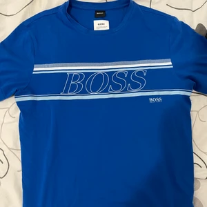 Hugo BOSS - Snygg Hugo BOSS t-shirt • Condition 9/10 • Size M
