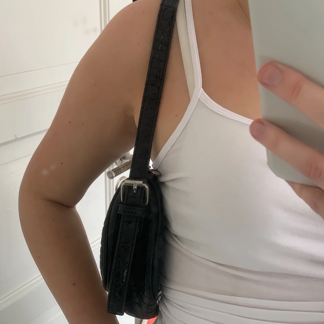 Svart axelväska  - 91