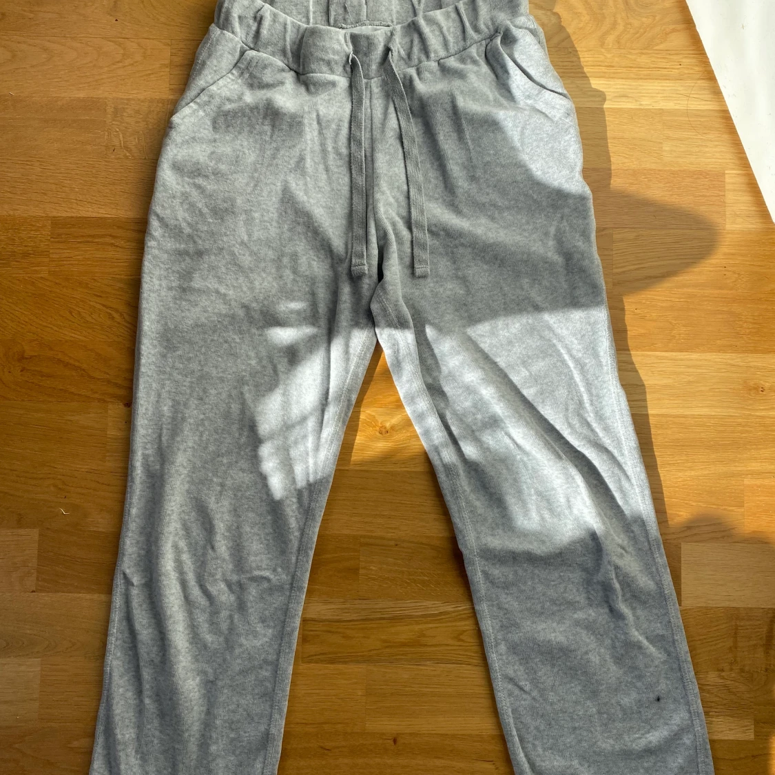 Mjukisbyxor 🤍 - 90