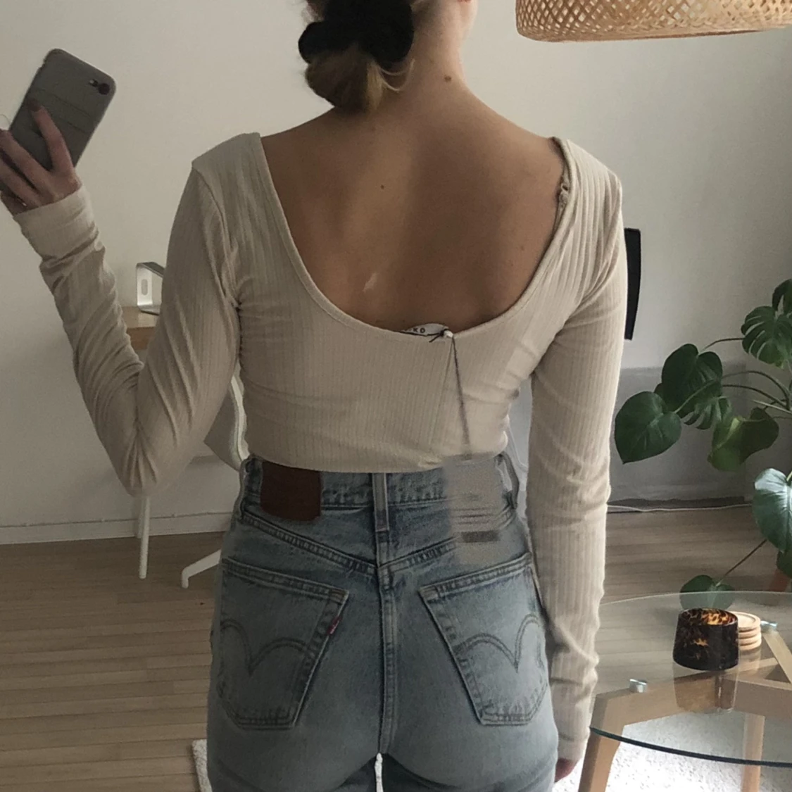 NA-KD Ribbad topp med djup rund halsringning - 90