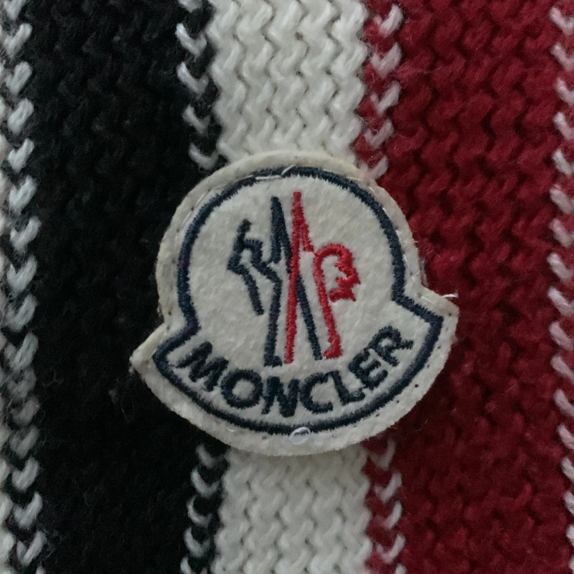 Moncler halsduk  - 91