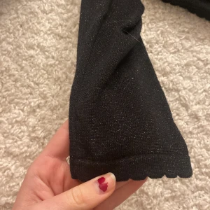 Glittrig kofta  - Kan stylas riktigt snyggt 