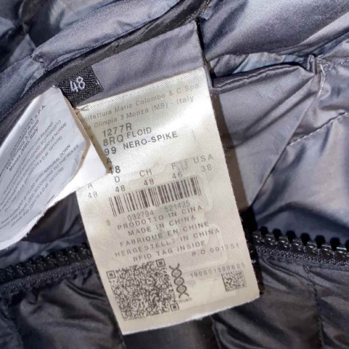 Colmar jacka svart storlek 48 - 91