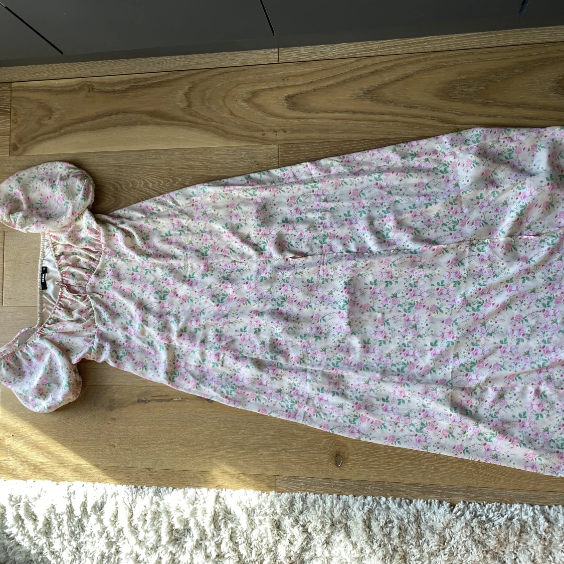 Blommig långklänning  - 90