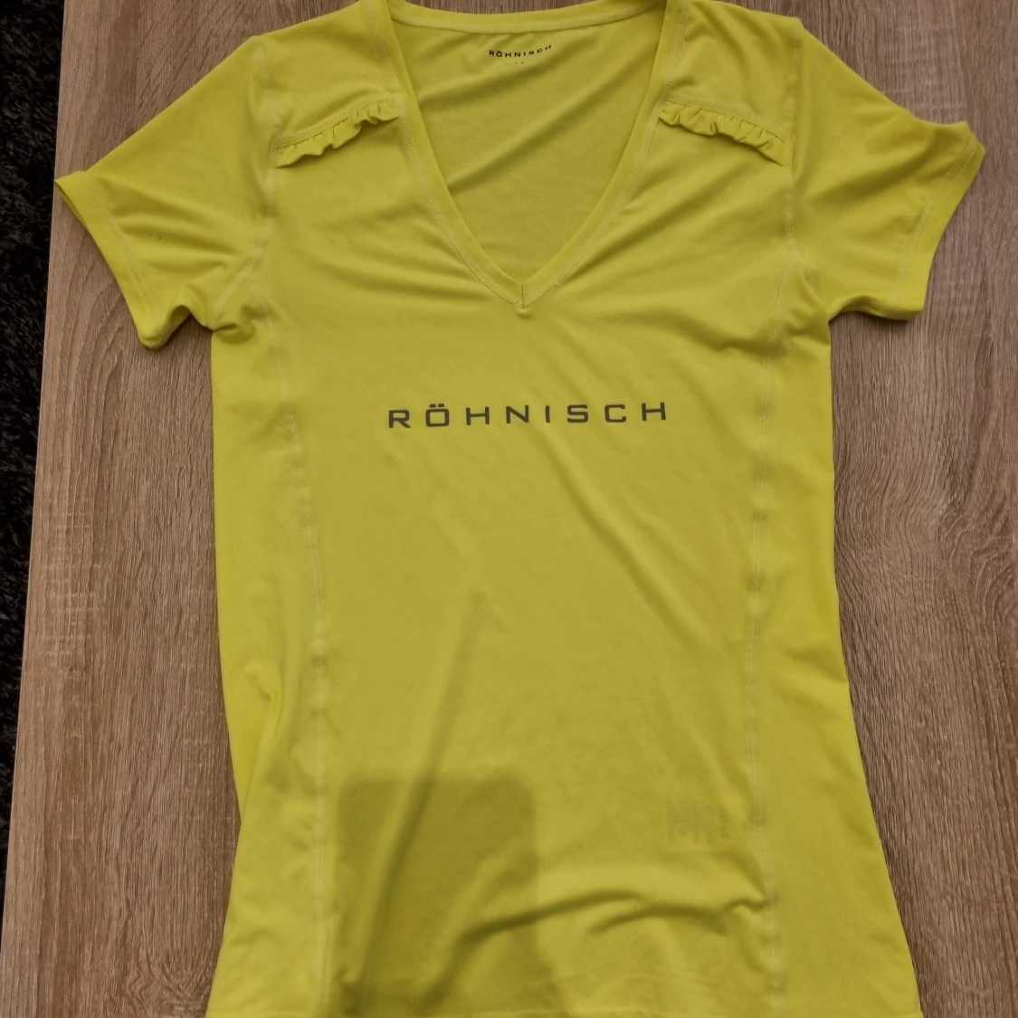 Gul träningstopp  - 90