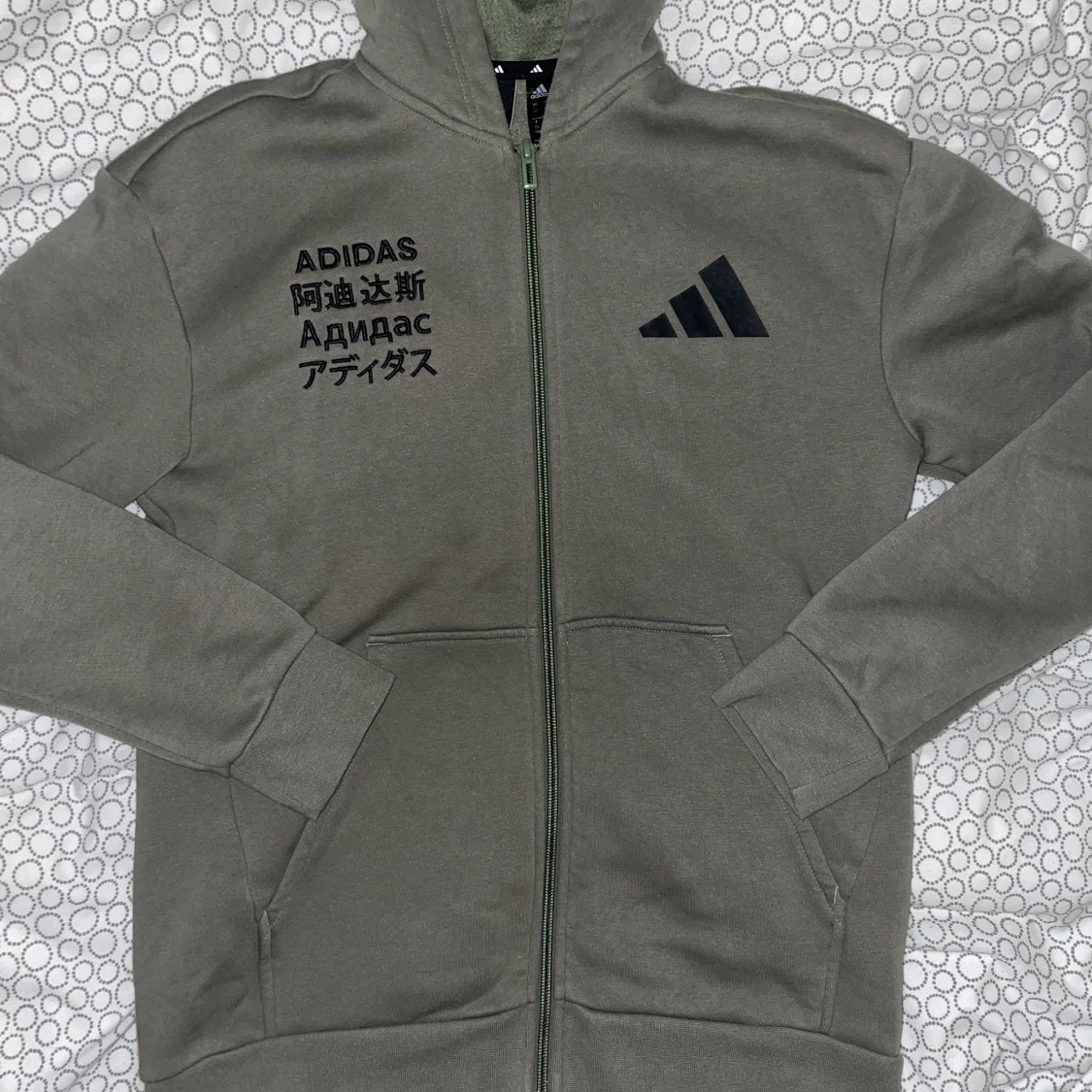 Grön ”Adidas” Hoodie