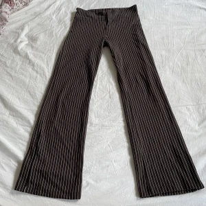 Randiga byxor - Randiga byxor:) felfria och jättesköna 