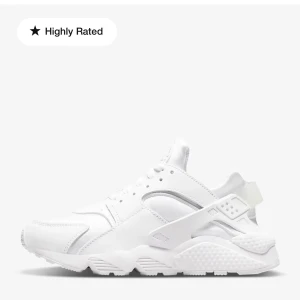 Nike air hurache stl 40 - Vita oöppnad Nike air hurache säljes.  Stl 40 ( 25cm)  Oöppnad kartong  Nypris på rea är ca 800-900 kr  Säljer de för 599