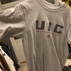 vintage adidas - adidas t shirt