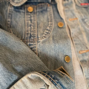 Jeansjacka  - Oversized jeansjacka från USTOP. 