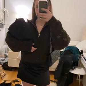 Stickad tröja - Brun stickad tröja från Gina som aldrig är använd! Superbra kvalite💖💖